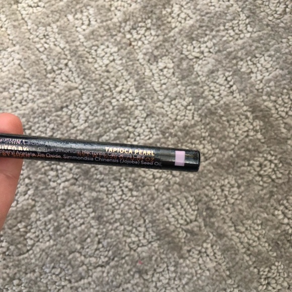 Shades by Shan the Gel Eyeliner 0.28g in TAPIOCA PEARL (silver black) - Picture 4 of 6